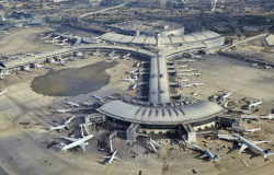 Toronto Airport layout poses risk of aircraft collisions