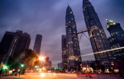 Record 30 million tourists expected in Malaysia in 2020